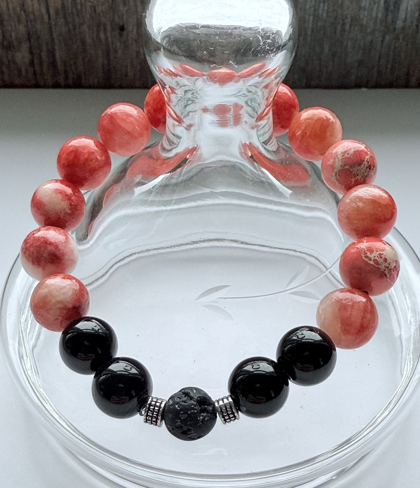 Red & Black Agate Beaded Stretch Bracelet