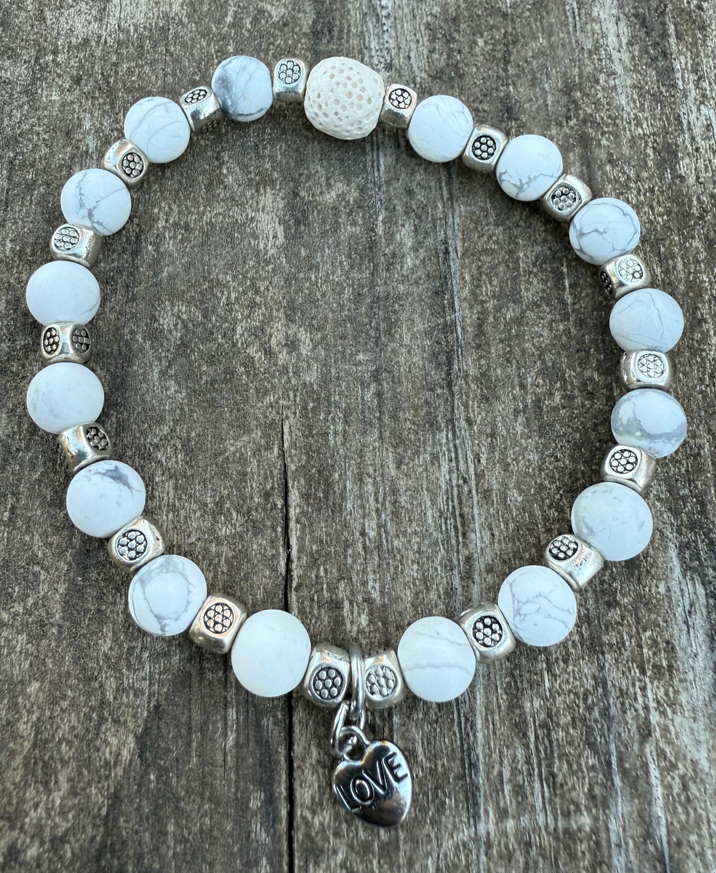 White Howlite & Silver Beaded Stretch Bracelet