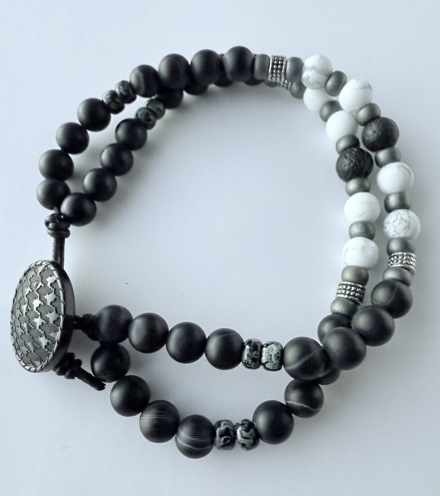Double-Strand Leather Bracelet with Black Agate & White Howlite Gemstone Beads