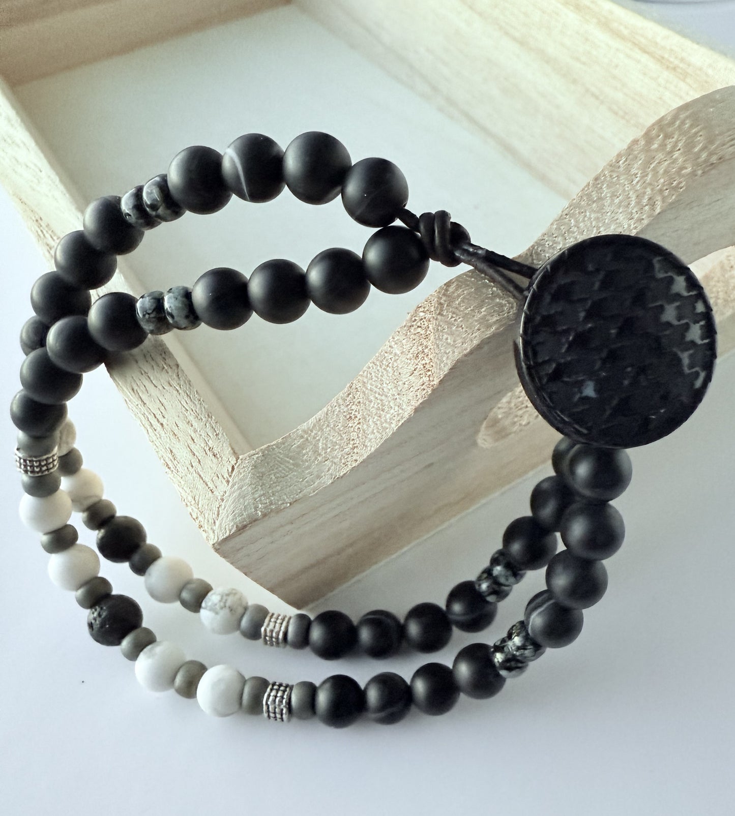 Double-Strand Leather Bracelet with Black Agate & White Howlite Gemstone Beads