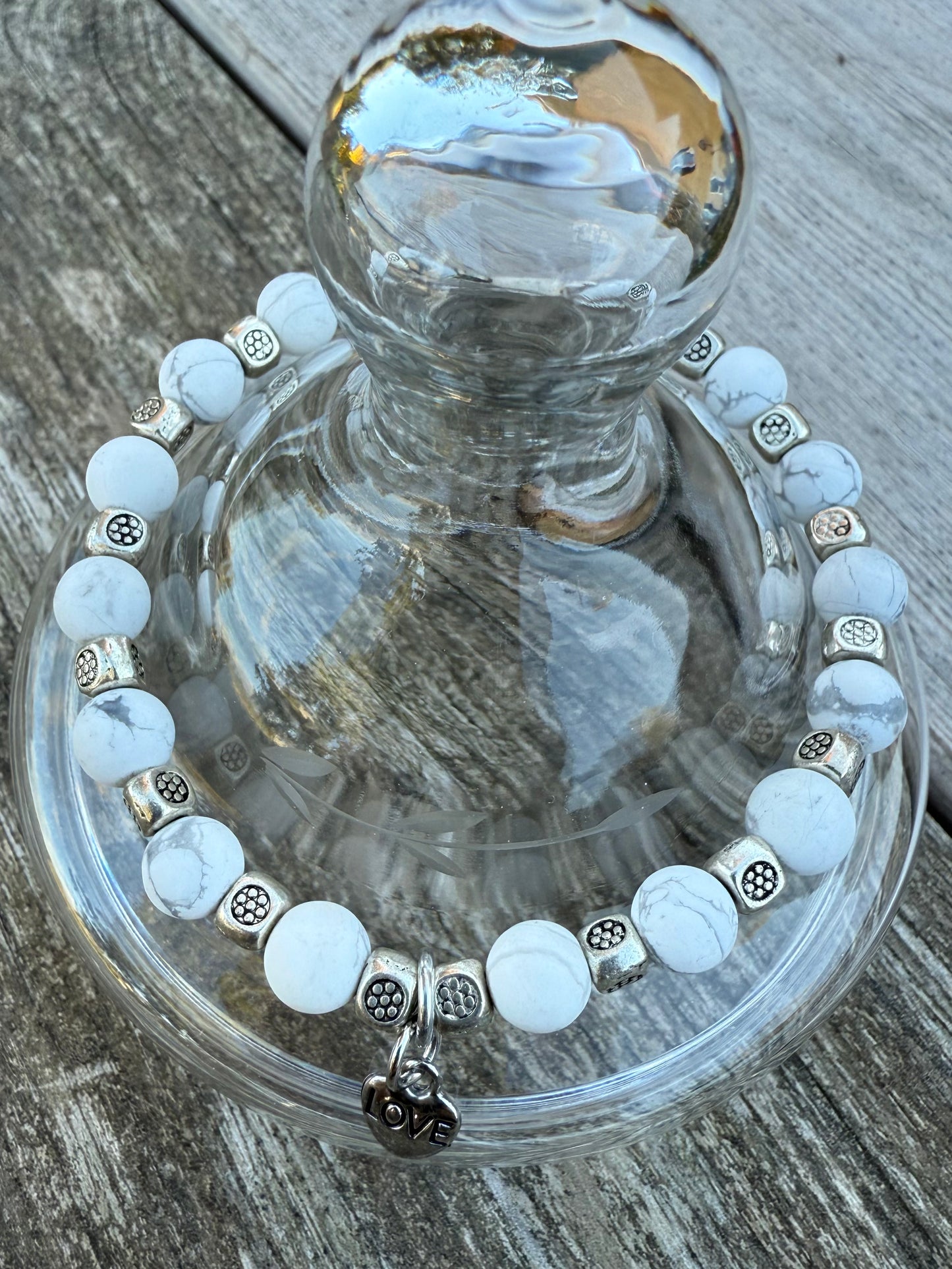 White Howlite & Silver Beaded Stretch Bracelet