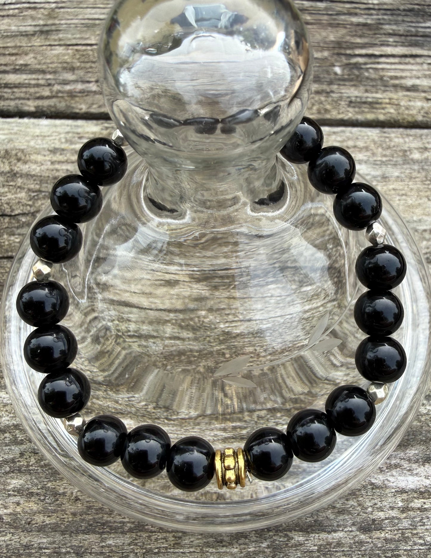 Black Onyx Beads with Gold Accents Stretch Bracelet